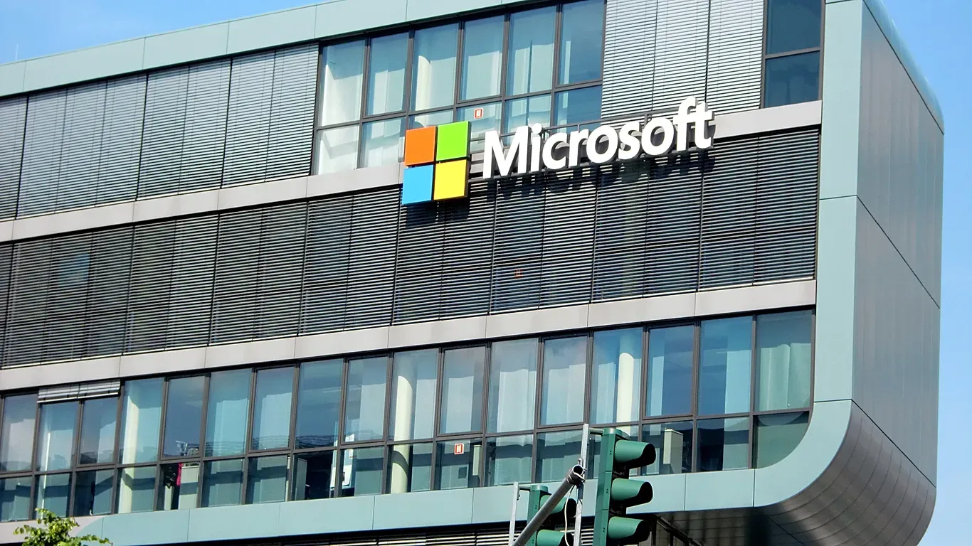 Microsoft'un Gizli Belgeleri Sızdı: Kullanıcıları Bağımlı Kılmak İçin Özel Strateji mi Kuruldu?